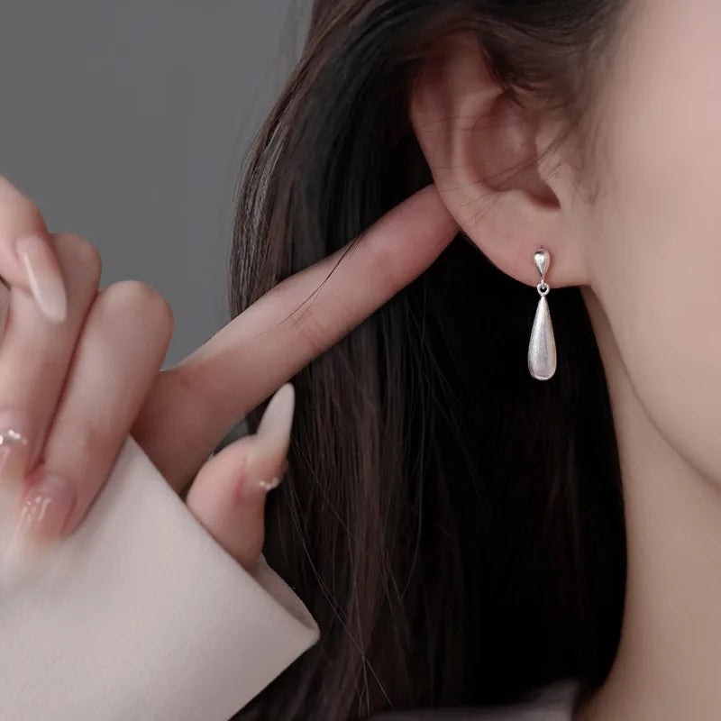 2026 New Hot 925 Sterling Silver Frosted Water Stud Earrings for Women High-End Summer Luxury Niche Accessories Trendy