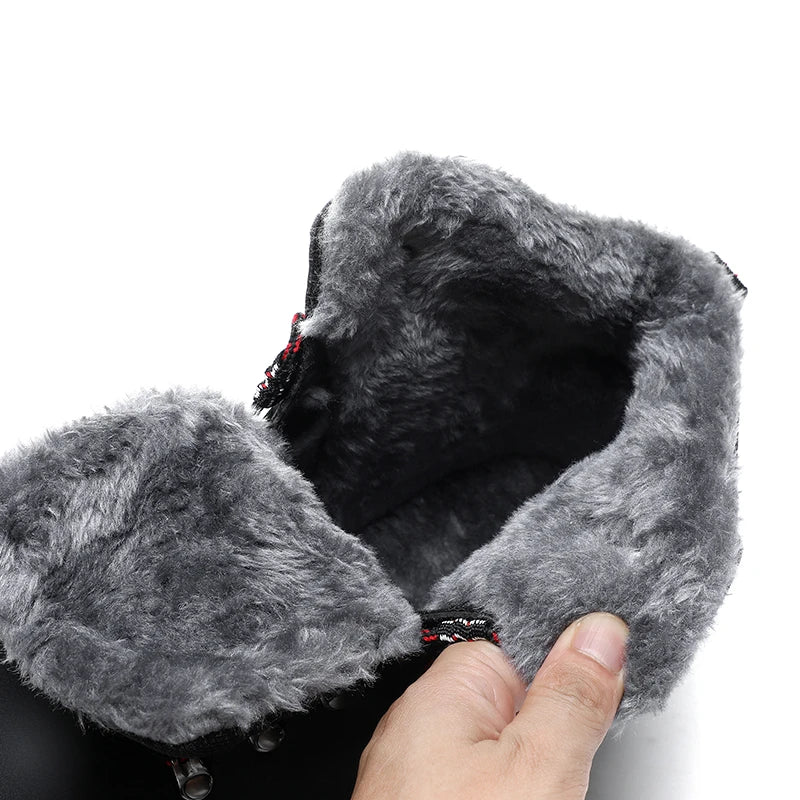 New Models Men's Hunting Boots Waterproof Winter Fur Lining Winter Warm Shoes Outdoor Low Price Factory Big Size 48 Bootie
