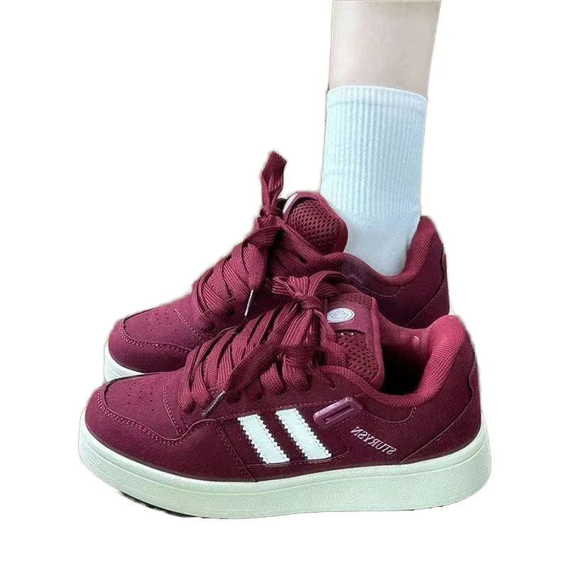 Fashionable Lightweight Women's Sporty Sports Casual Shoes Height Increasing Walking Style PU Upper PVC Outsole All Seasons