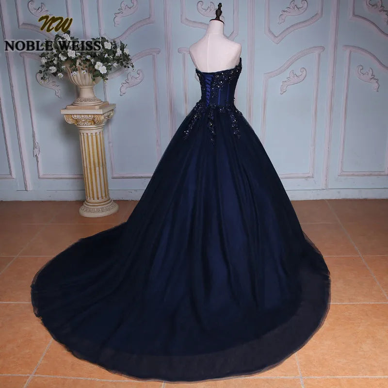 Quinceanera Dresses Ball Gown Sweetheart Strapless Applique Lace Prom Dresses Customized
