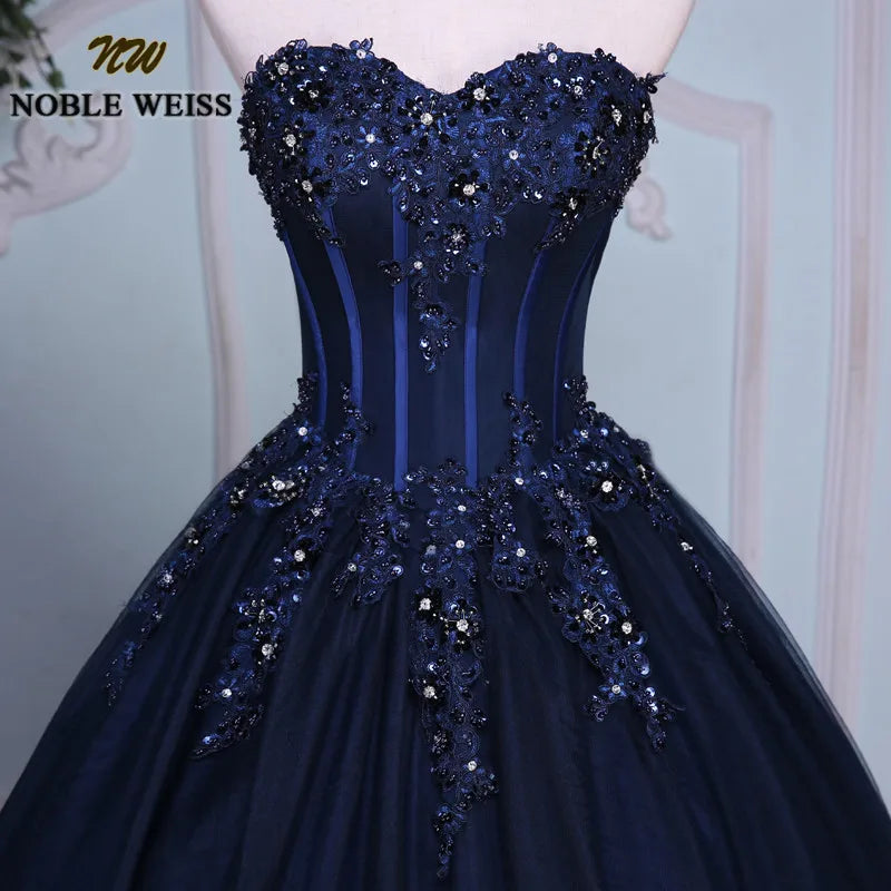 Quinceanera Dresses Ball Gown Sweetheart Strapless Applique Lace Prom Dresses Customized