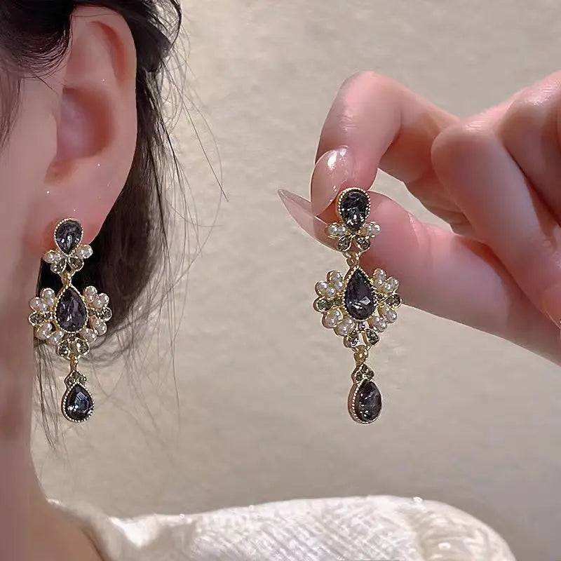 Korean Style Oval Water Drop Stone Ear Clip Earrings Baroque Pearl Rhinestone Ear Clip Earrings Without Piercing for Women