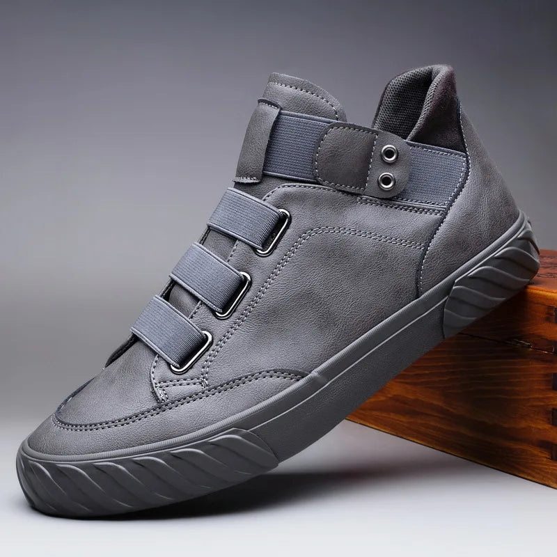 Fashion Shoes New Men's  Black High Top Casual Shoes Men Wear-resisting Loafers Designer Leisure Vulcanized shoes 2026