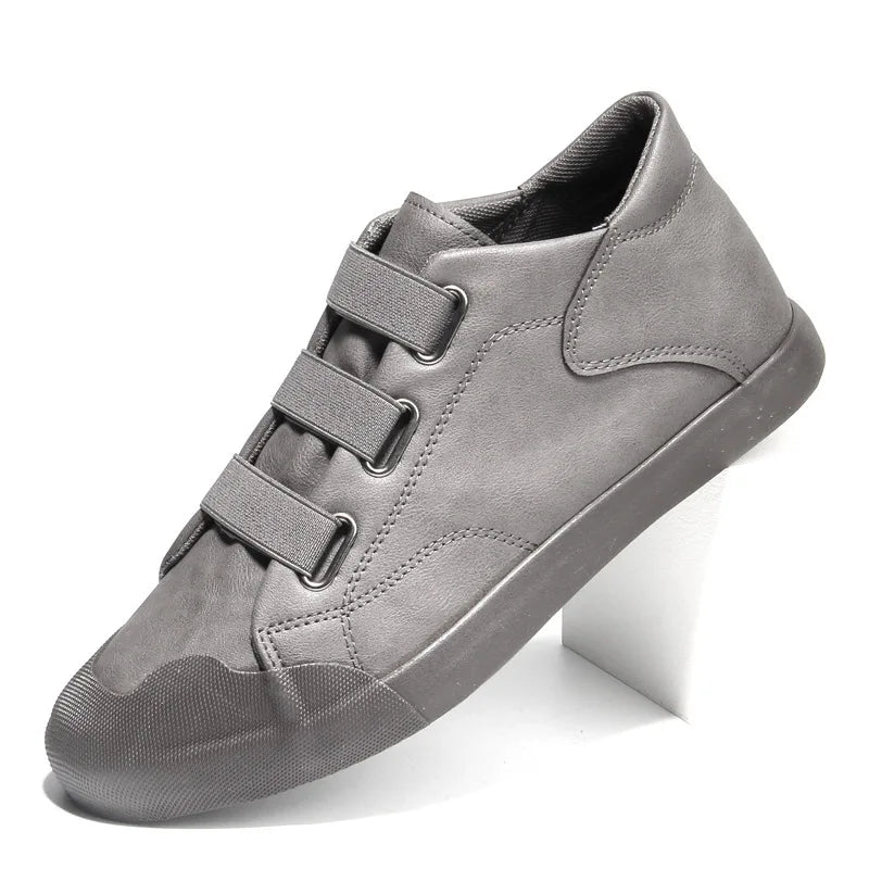 2026 New Men's Leather Casual Shoes Breathable Trend Pu Leather Men Wear-Resistant Designer Sneakers British Wild Simple Flats