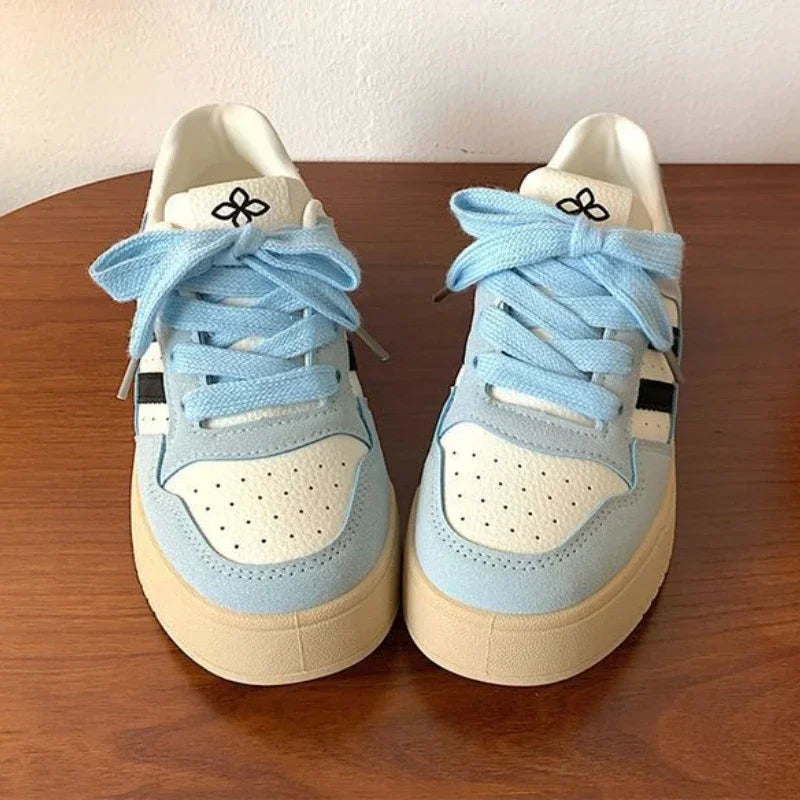 Newly Arrived Spring Autumn Round Toe Comfortable Casual Flat Sneakers Elegant Shallow Mouth Breathable Lace Up Women's Shoes