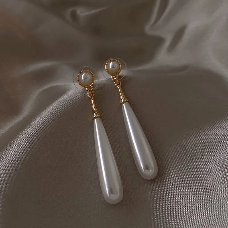 French Elegant Temperament Imitation Pearl Drop Shaped Long Earrings Party Premium Accessories for Womens Fashion Luxury Jewelry