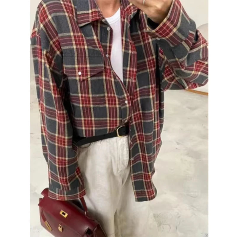 2026 Vintage Women Oversized Long Sleeve Plaid Shirt Button Down Blouse Tops Autumn Winter Loose Lapel Pocket Shirt Korean Style