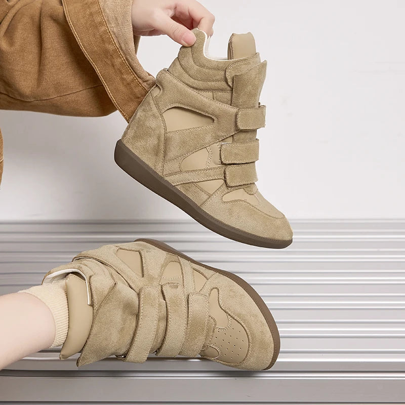 AIYUQI Women’s Ankle Boots 2026 New Genuine Leather 8CM Hidden Heel Women’s Platform Casual Sneakers Women