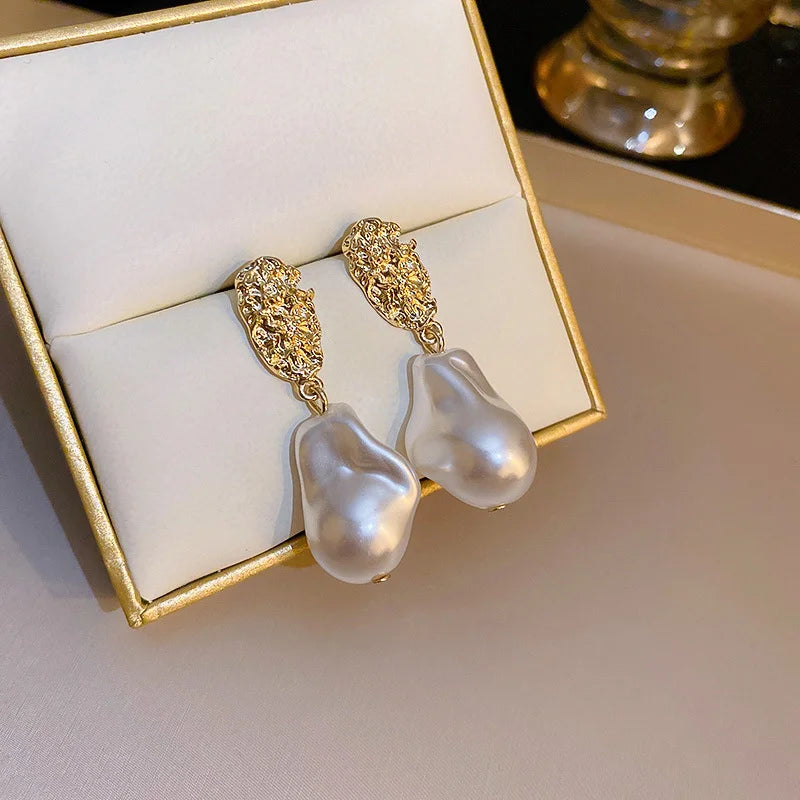 French Elegant Temperament Imitation Pearl Drop Shaped Long Earrings Party Premium Accessories for Womens Fashion Luxury Jewelry