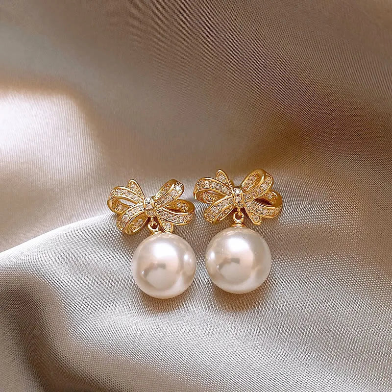 Fashion CrysFashion  Long Bowknot Waterdrop Pearl Earrings Woman Simple Cute Vintage Square lower Statement Earring Jewerly