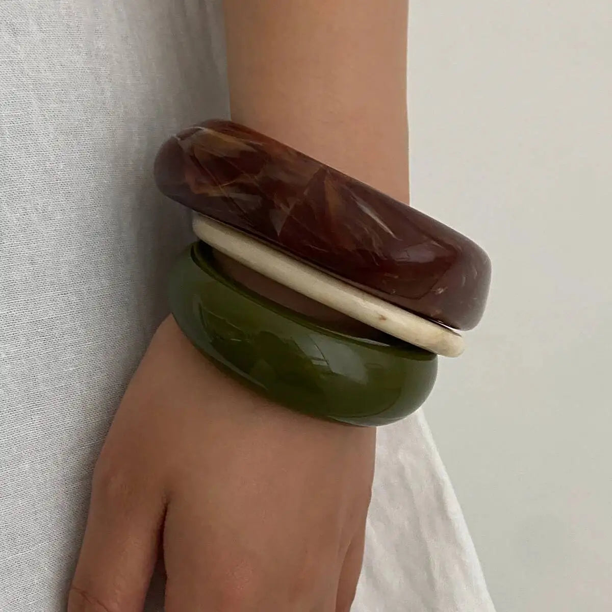 Ingemark 3 Styles Boho Resin Stacked Round Bangles for Women Ethnic Geometric Chunky Wide Bracelets Hand Jewelry Accessories