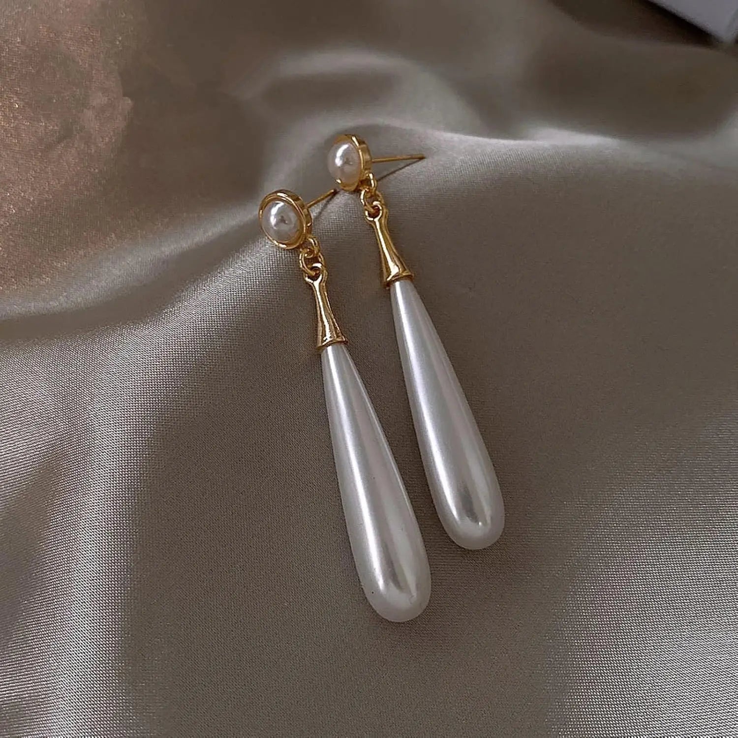 French Elegant Imitation Pearl Drop Shape Long Earrings Party for Women Trendy