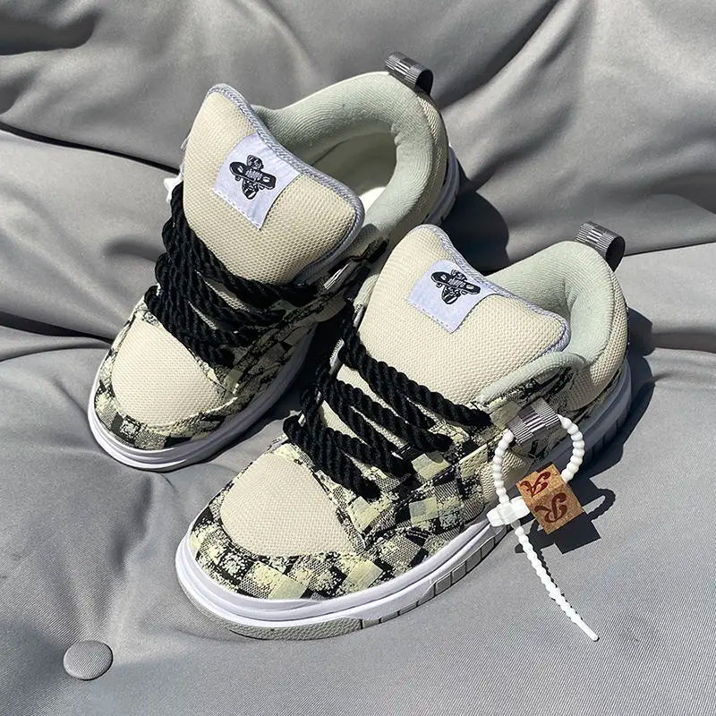 2026 New Vintage Camouflage Sneakers Men Retro Sports Shoes Casual Comfortable Unisex