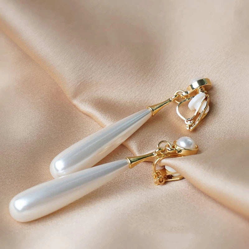 Simple Water Droplet Pearl Ear Clips for Women Wedding Party Vintage Long Elegant Round Clip on Earrings Non Piercing Geometry