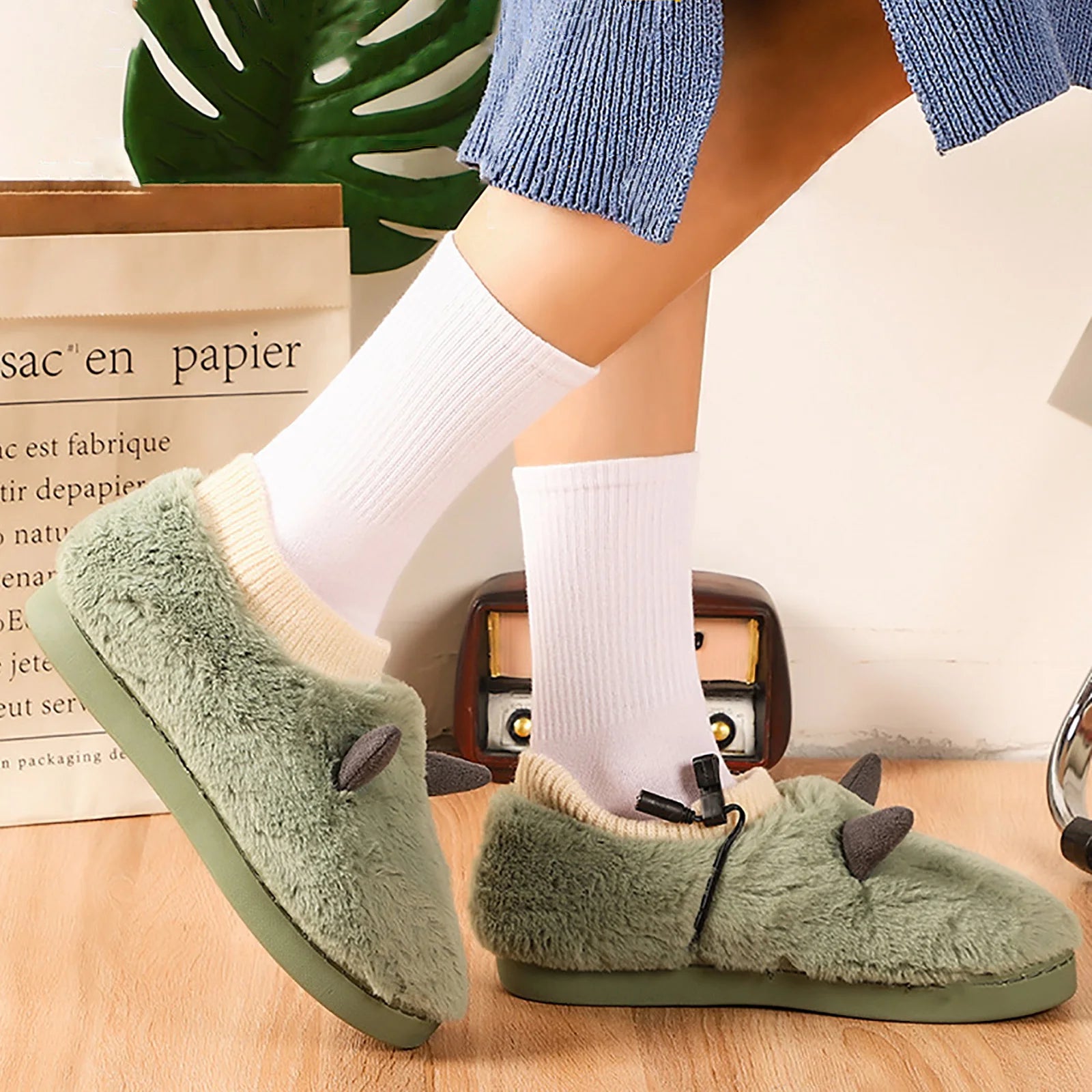 Heated Feet Warmer USB Foot Warmers Winter Shoes Plush Cute Removable And Washable Slippers