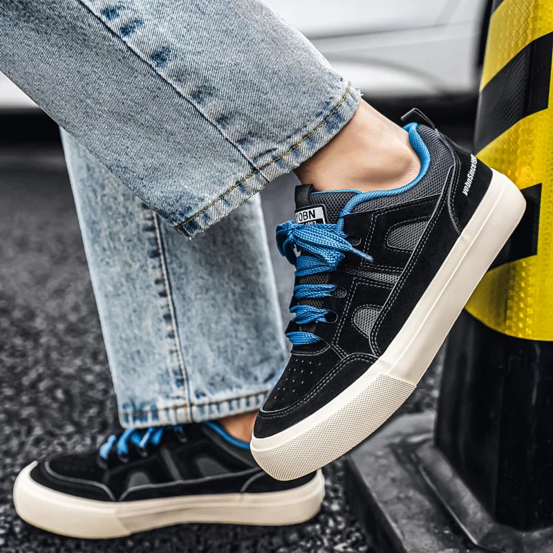 New Men's Skateboard Shoes Comfortable Platform Casual Sneakers Man Trainers Outdoor Sports Shoes For Men vulcanization Shoes