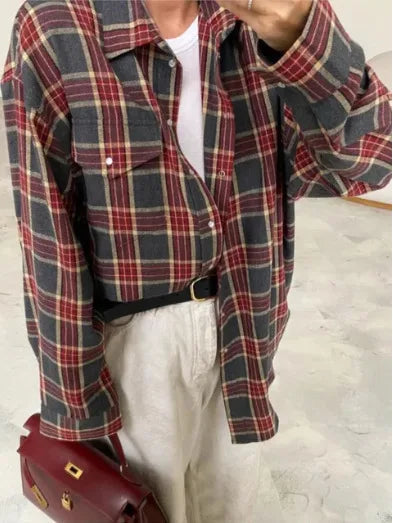 2026 Vintage Women Oversized Long Sleeve Plaid Shirt Button Down Blouse Tops Autumn Winter Loose Lapel Pocket Shirt Korean Style