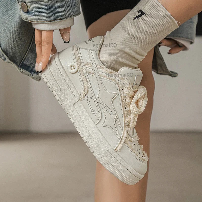 Women Sneakers Man Retro Star Y2K White Leatther Punk Rap Street Shoes for Male Fashion Skate Shoes Couple Casual Shoes Tennis