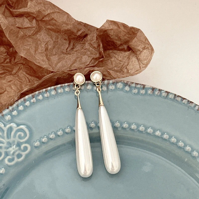 Simple Water Droplet Pearl Ear Clips for Women Wedding Party Vintage Long Elegant Round Clip on Earrings Non Piercing Geometry