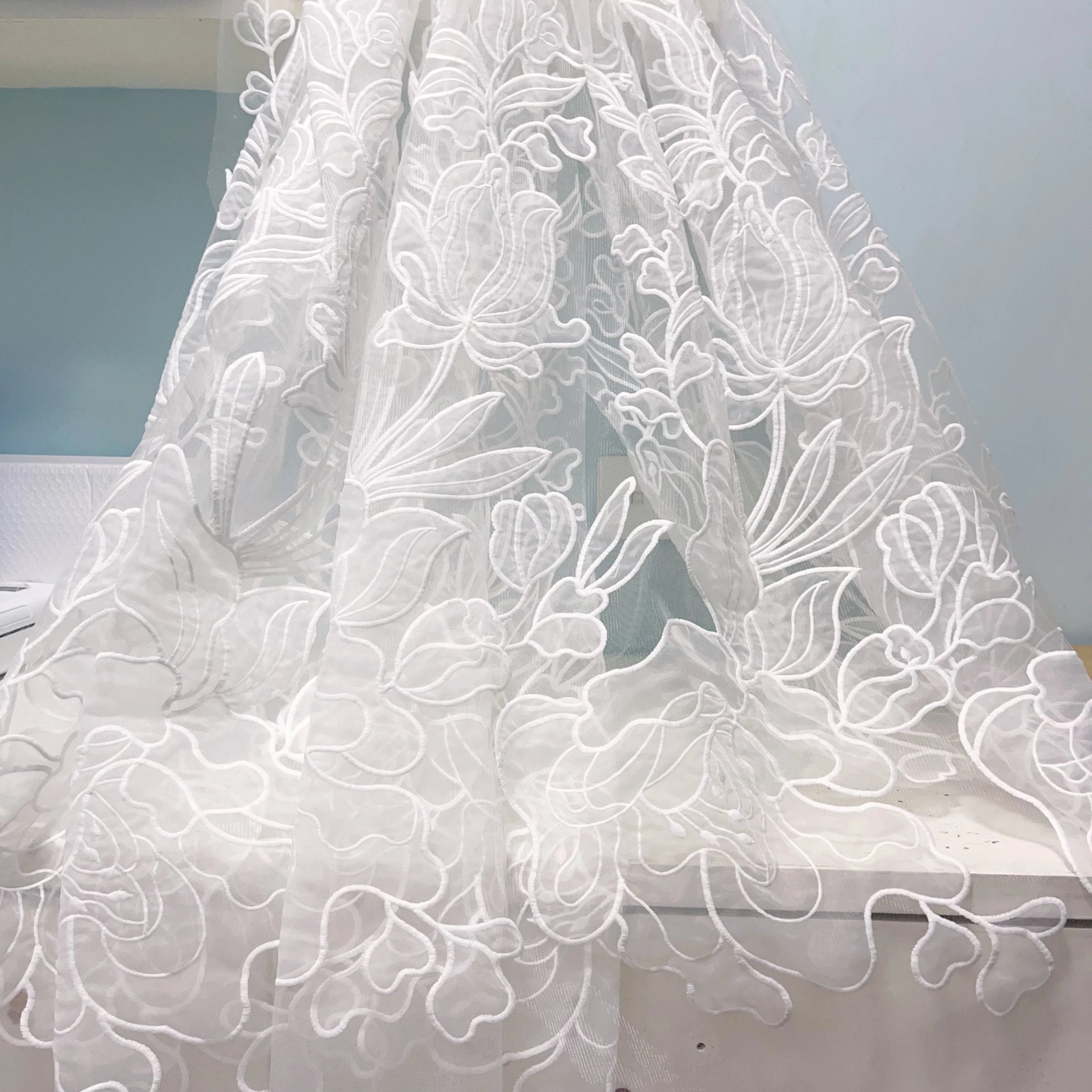 High-Quality Lace and Mesh Fabric with Organza Laser Cut Flower for Wedding Dress and Evening Gown Elegant Bridal Lace Fabric