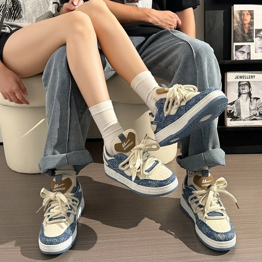 Unisex Thick Bottom Casual Sports Shoes Spring New Style Couple Matching Low Top Cross Buckle Velcro Sneakers for Men And Women