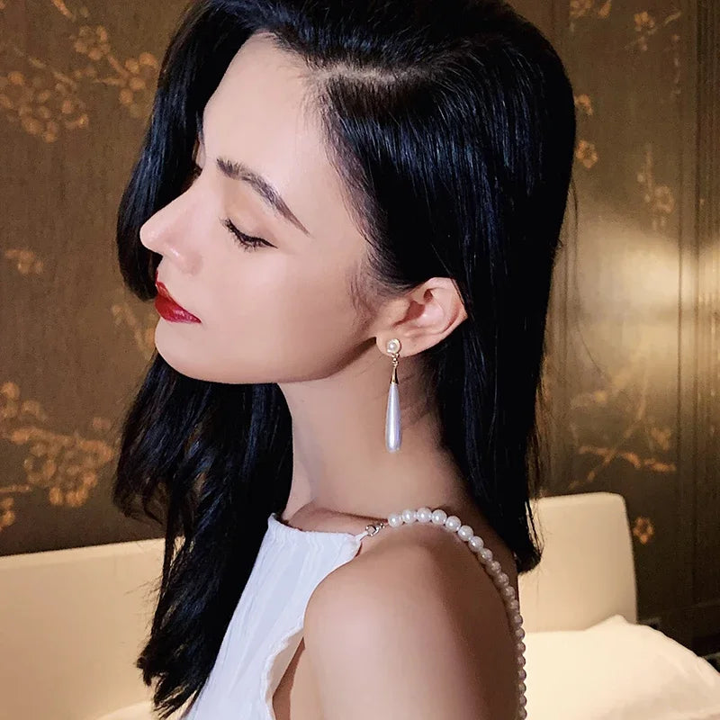 French Elegant Temperament Imitation Pearl Drop Shaped Long Earrings Party Premium Accessories for Womens Fashion Luxury Jewelry