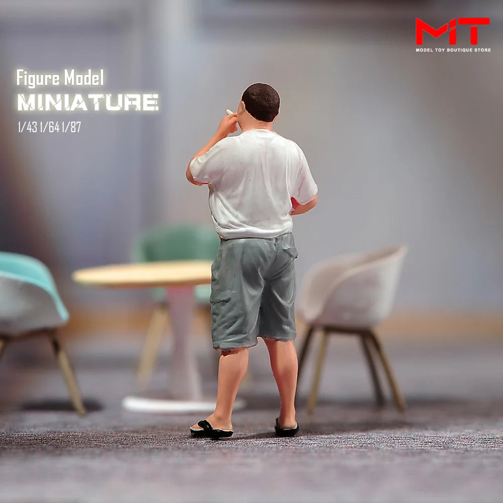 Miniature Figurines 1/87 1/64 1/43 1/24 Restaurant Waiter Diners Smoking Man Model Scene Figure DIY Creative Photography Props