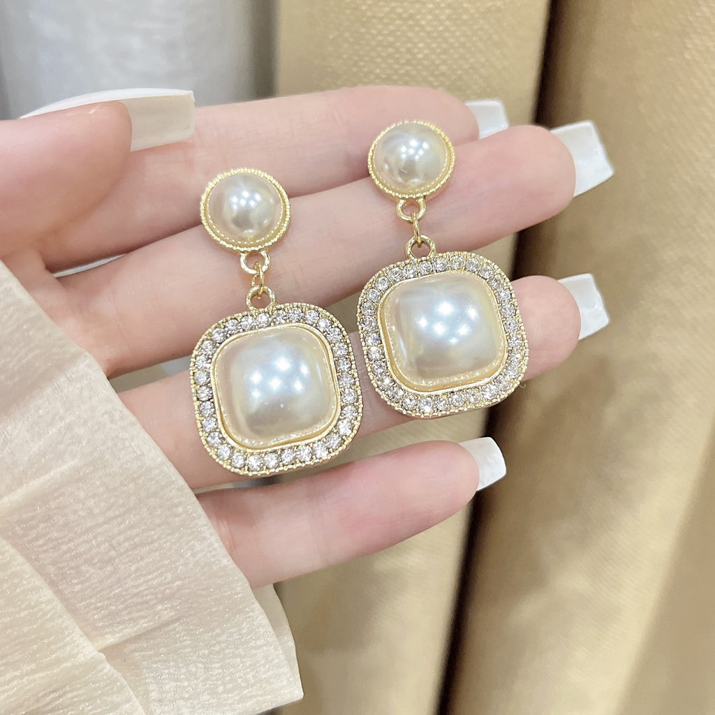 Korean Style Oval Water Drop Stone Ear Clip Earrings Baroque Pearl Rhinestone Ear Clip Earrings Without Piercing for Women